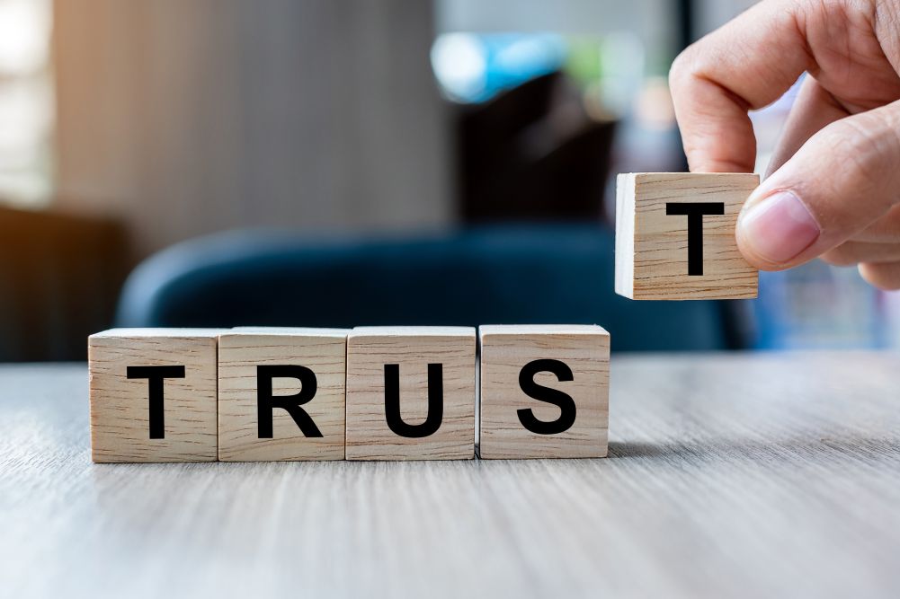 KNOWING WHO TO TRUST TO FIX YOUR CREDIT